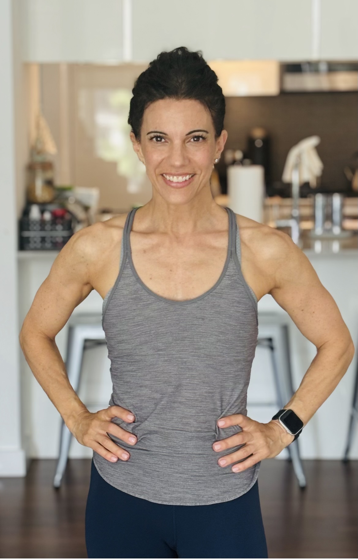 WORKOUT: Throwback Thursday — Dara's Bodyweight Strength And Mobility